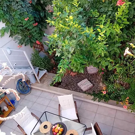 Garden House By Dreams Apartmán