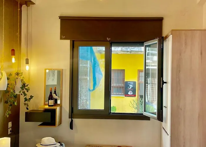 Garden House By Dreams